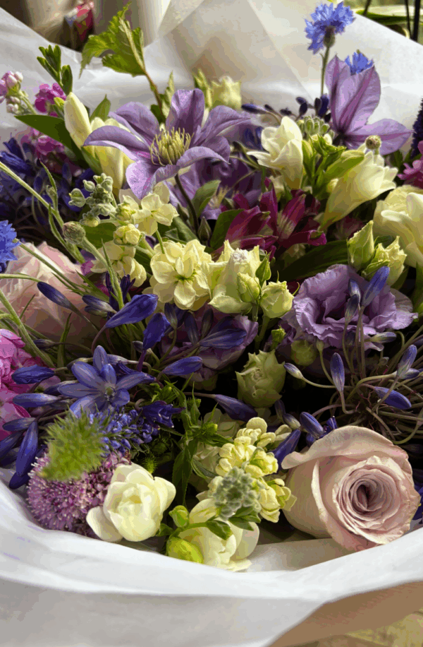 136618DC-5AF8-4E9B-8E2A-2D0FE5D4B643 Mothers Day Bouquets